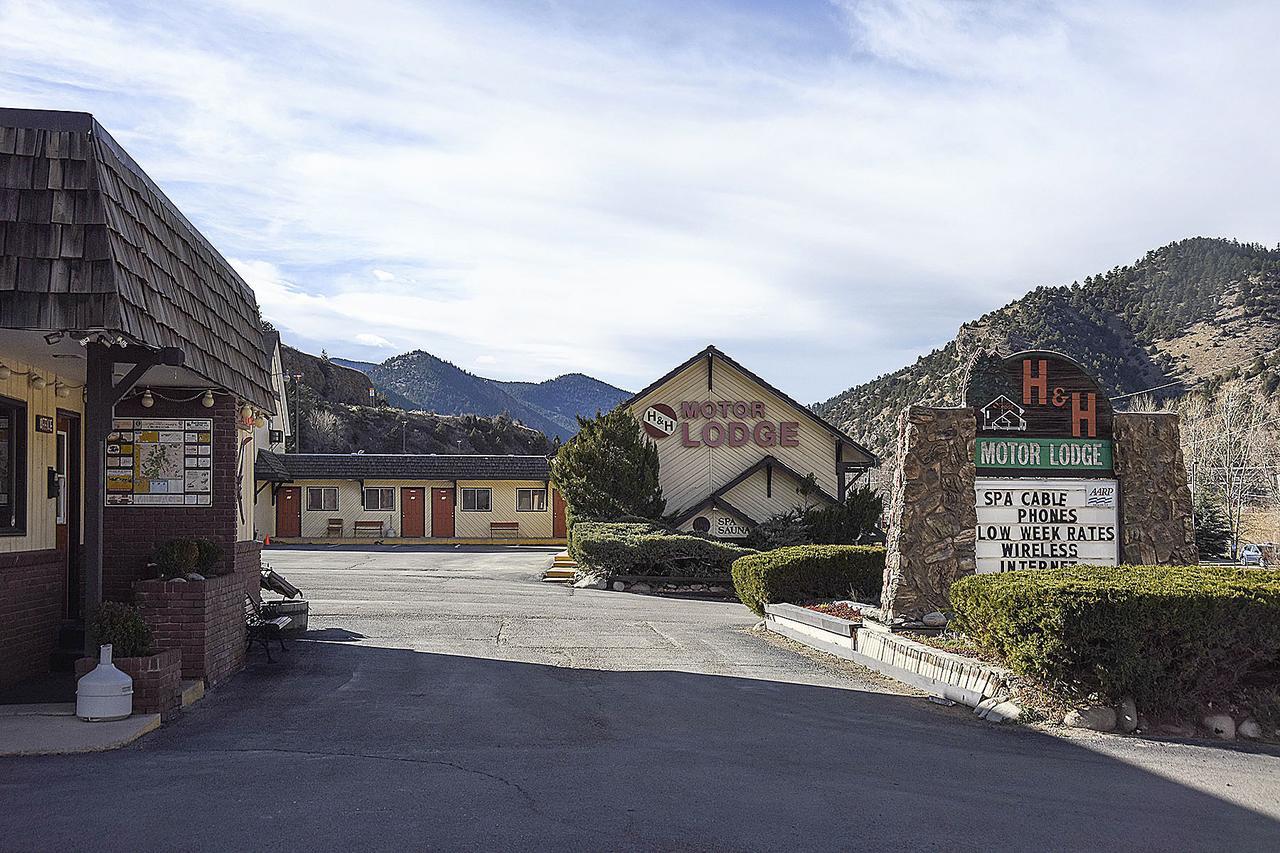H&H Motor Lodge Idaho Springs Exterior photo